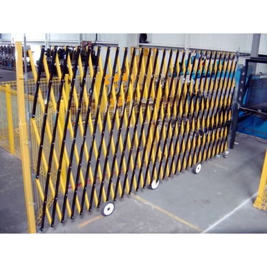 8M Portable Expandable Barrier with Wheels
